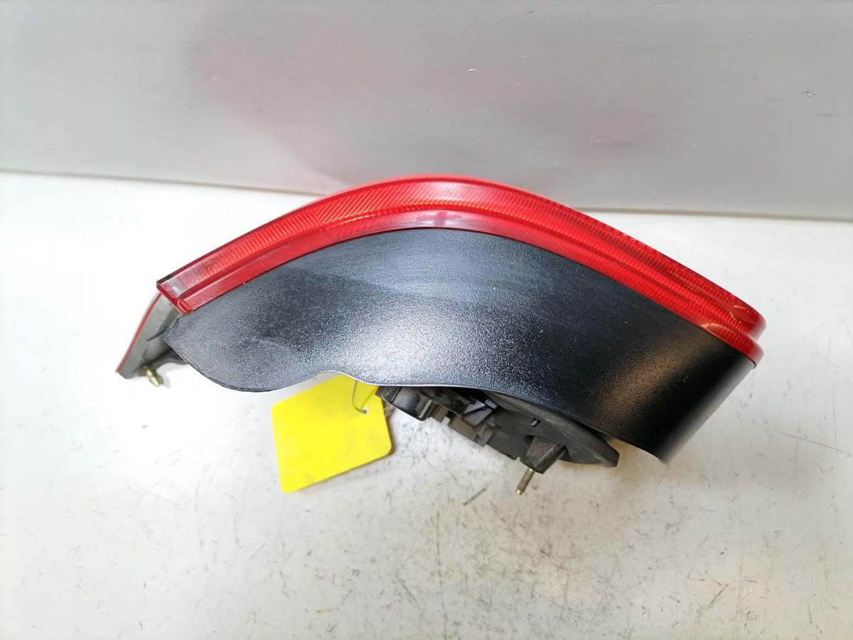 VW Golf 4 original R&uuml;cklicht R&uuml;ckleuchte Schlussleuchte rechts Flie&szlig;heck Bj.2001